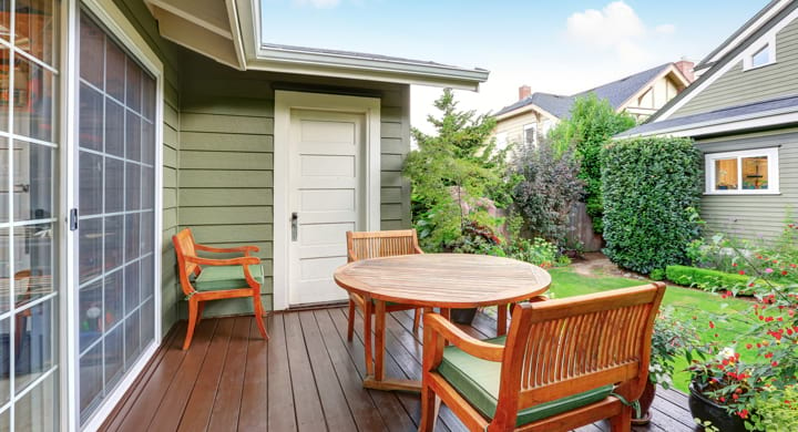 guest house porch