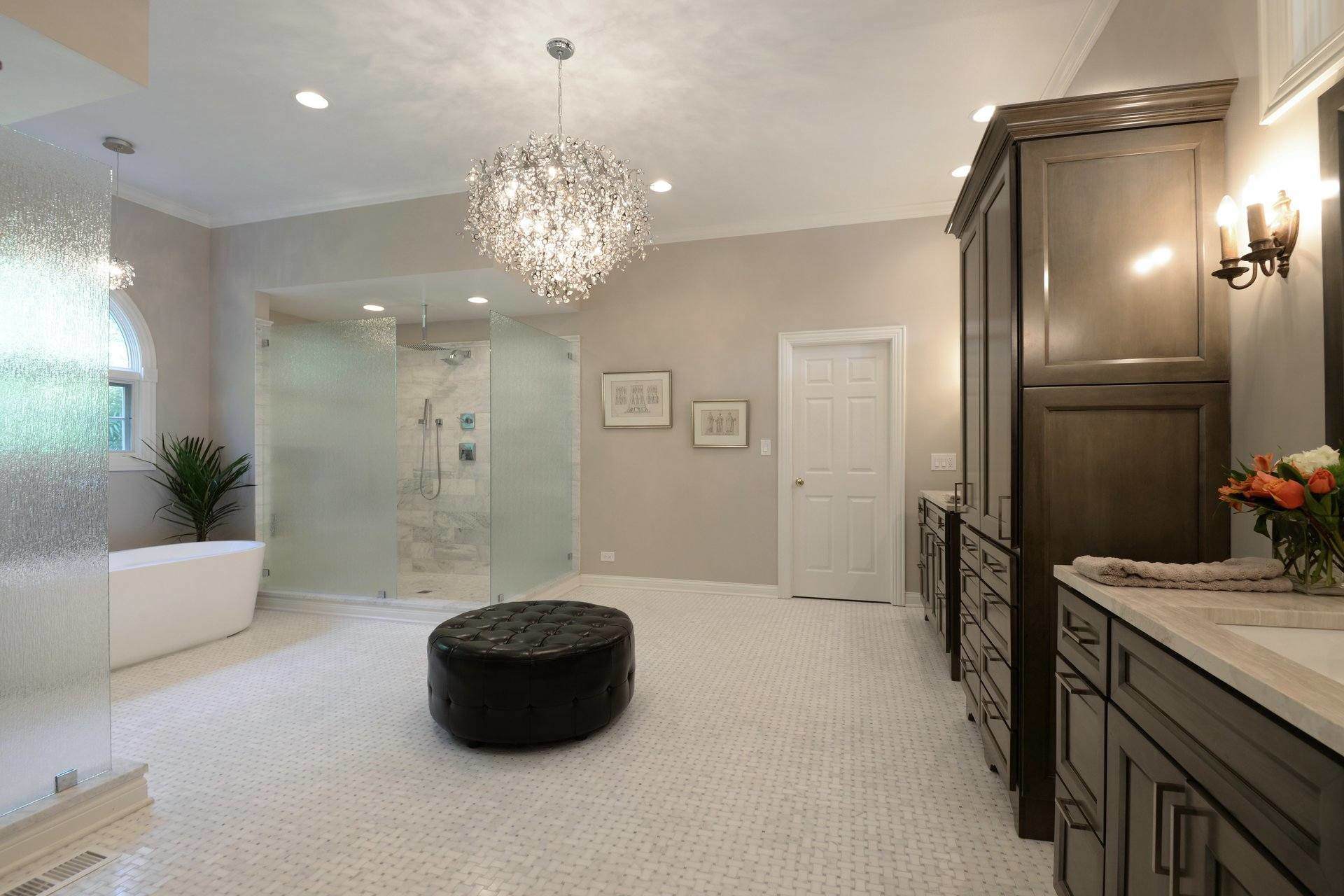 Stable master bathroom in lake forest